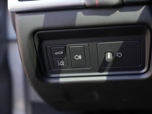 Used 2021 Jaguar F-TYPE First Edition image 40