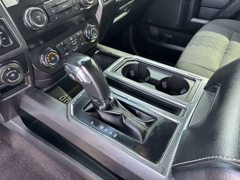 Used 2019 Ford F150 XLT w/ Equipment Group 302A Luxury AWD/4WD image 26