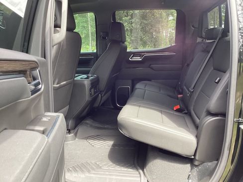 New 2026 Chevrolet Silverado 1500 RST w/ RST All Star Premium Package AWD/4WD image 17