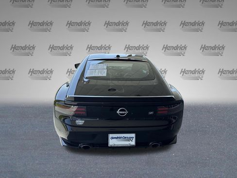 Used 2025 Nissan Z Performance w/ Floor Mat Package RWD image 8