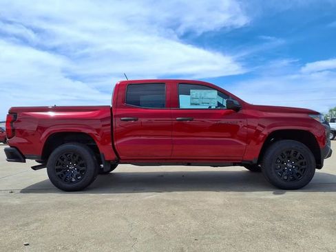 New 2026 Chevrolet Colorado W/T w/ WT Custom Package RWD image 4