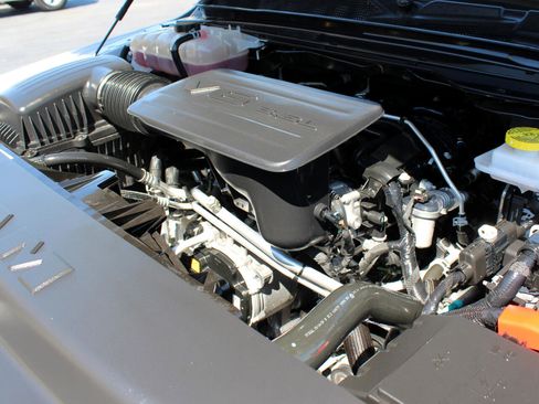 Used 2025 RAM 1500 Tradesman image 15