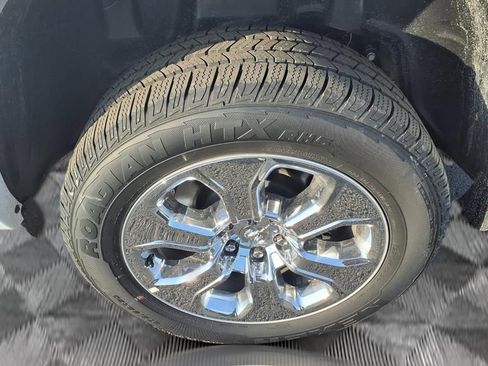 New 2026 RAM 1500 Big Horn AWD/4WD image 18