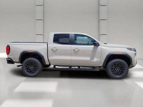New 2026 GMC Canyon Elevation w/ Convenience Package RWD image 4