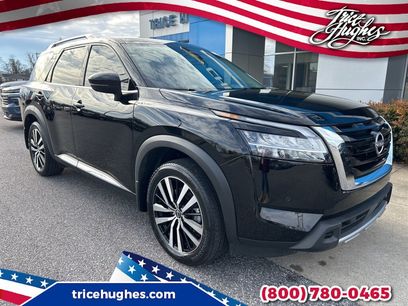 Used 2024 Nissan Pathfinder Platinum