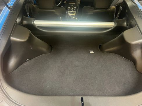 Used 2009 Nissan 370Z Touring image 12