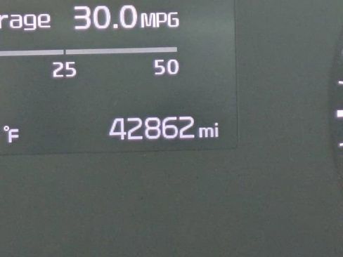 Used 2021 Kia Soul LX image 24