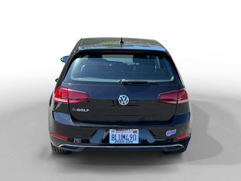 Used 2019 Volkswagen e-Golf SE w/ Driver Assistance Package FWD image 4