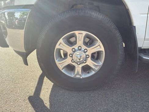 Used 2023 RAM 2500 Big Horn w/ Level 1 Equipment Group AWD/4WD image 11