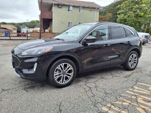 Certified 2022 Ford Escape SEL image 3