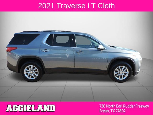 Used 2021 Chevrolet Traverse LT FWD image 2