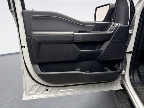 Used 2023 Ford F150 XLT w/ Equipment Group 302A High image 9