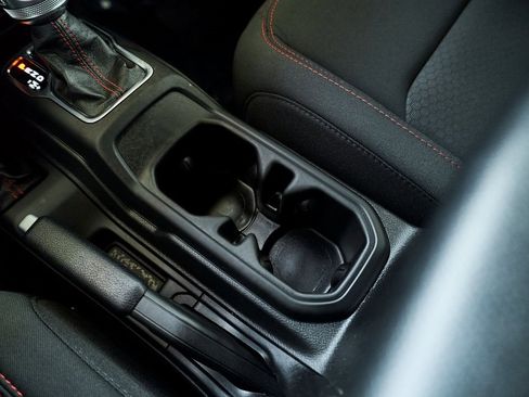 Used 2021 Jeep Wrangler Unlimited Rubicon image 42