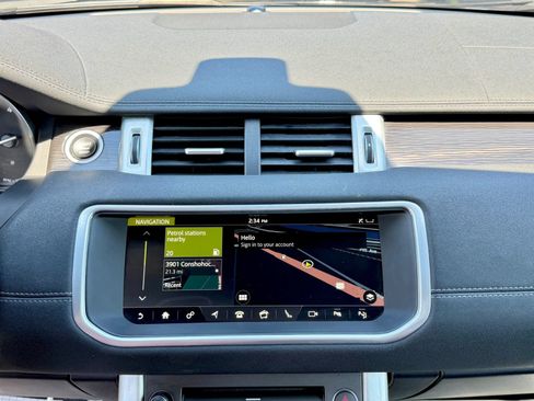 Used 2018 Land Rover Range Rover Evoque HSE Dynamic AWD/4WD image 41