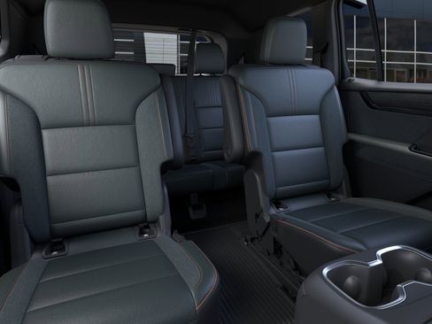 New 2026 GMC Acadia AT4 w/ LPO, Floor Liner Package AWD/4WD image 17