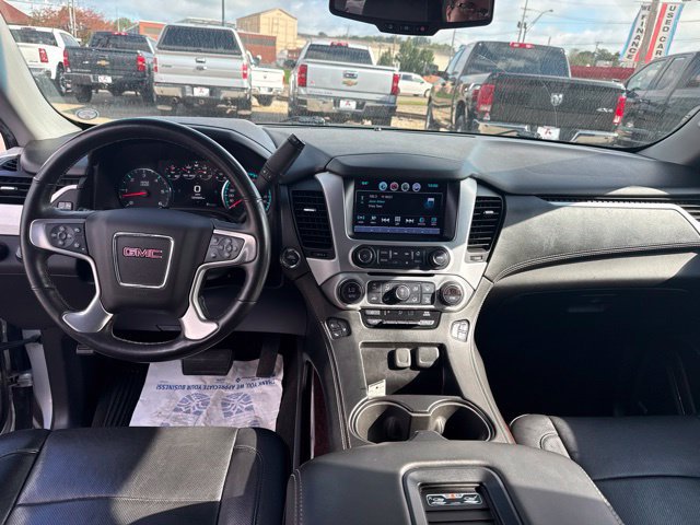 Used 2017 GMC Yukon SLT AWD/4WD image 17