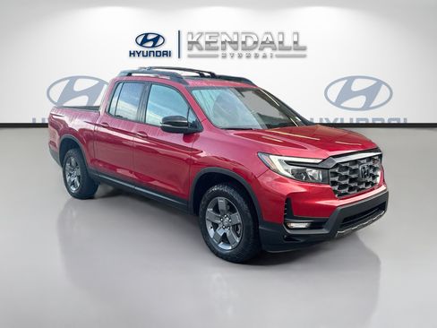Used 2024 Honda Ridgeline TrailSport image 1
