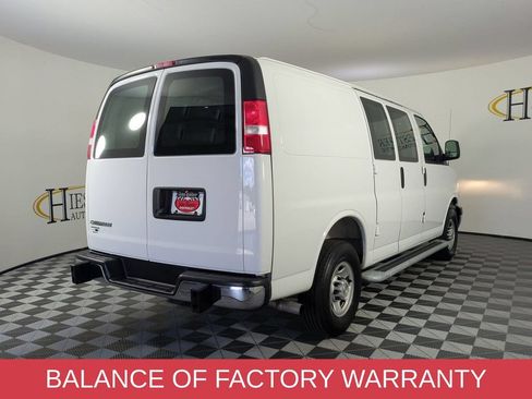 Used 2025 Chevrolet Express 2500 w/ Driver Convenience Package RWD image 3