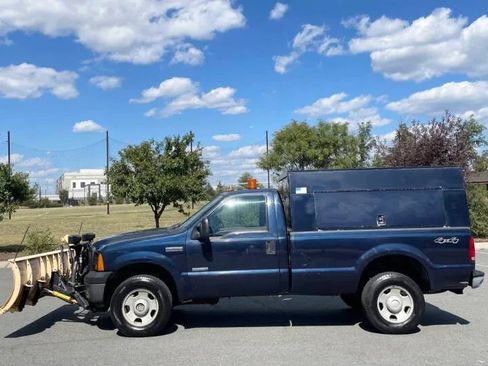 Used 2007 Ford F350 XLT image 3