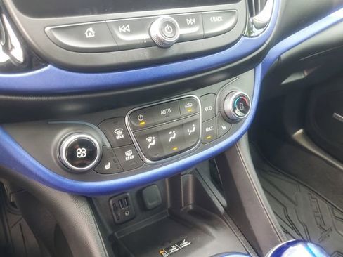 Used 2019 Chevrolet Volt Premier w/ Driver Confidence II Package FWD image 24
