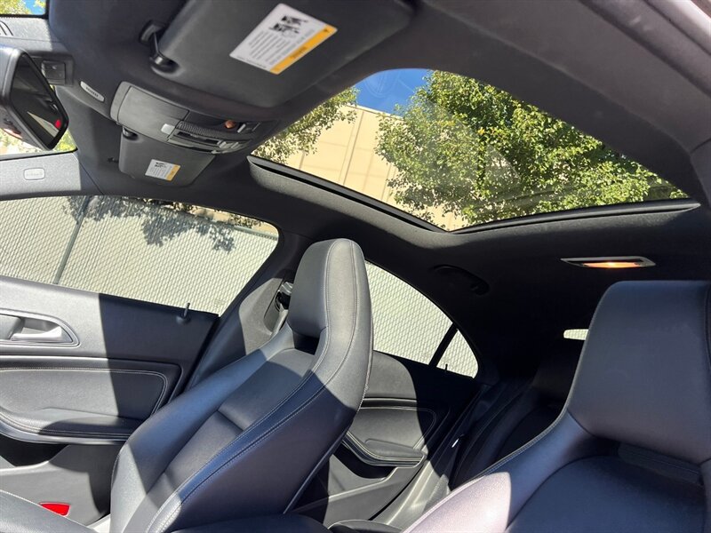 Used 2019 Mercedes-Benz CLA 250 4MATIC w/ Premium Package image 17