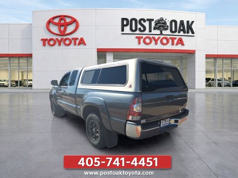 Used 2013 Toyota Tacoma PreRunner RWD image 3