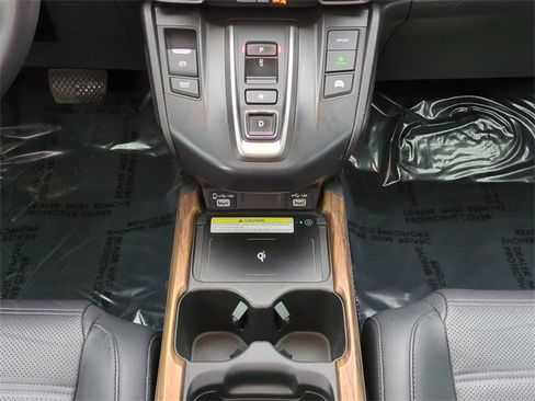 Used 2020 Honda CR-V Touring image 19