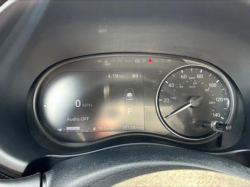 Used 2024 Nissan Kicks SV image 24