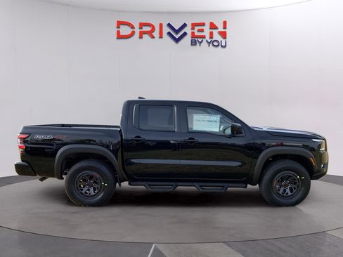 New 2026 Nissan Frontier PRO-4X w/ Pro-4x Convenience Package image 6