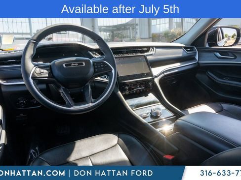 Used 2023 Jeep Grand Cherokee L Limited AWD/4WD image 21