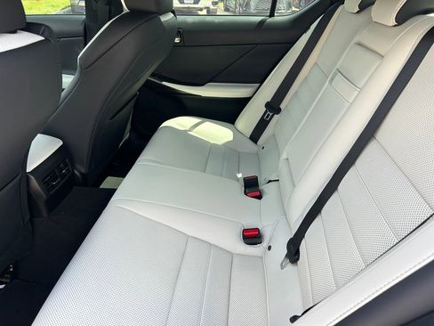 Used 2024 Lexus IS 500 RWD image 16