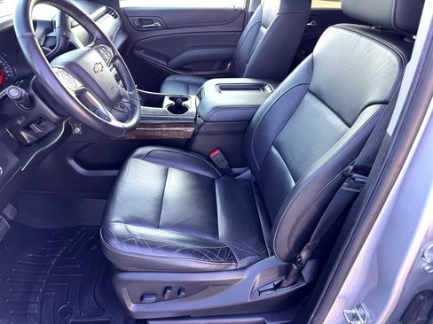 Used 2019 Chevrolet Tahoe LT image 12