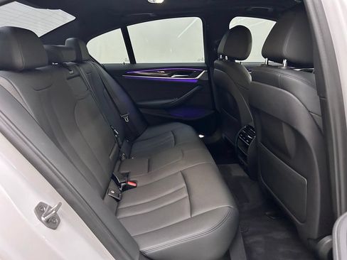Used 2018 BMW 530e xDrive AWD/4WD image 15