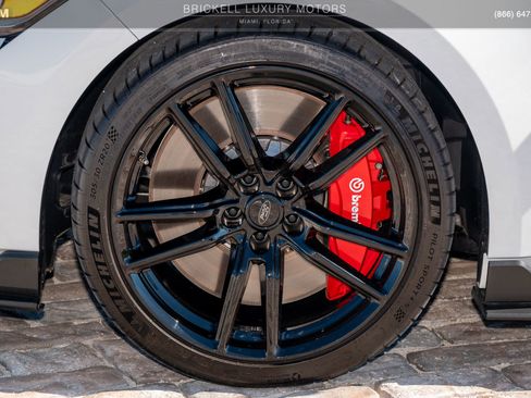 Used 2022 Ford Mustang Shelby GT500 w/ Handling Package image 33