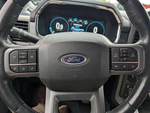Used 2022 Ford F150 Lariat w/ Trailer Tow Package AWD/4WD image 22