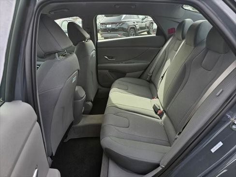 New 2026 Hyundai Elantra SE FWD image 14