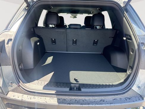 New 2026 GMC Terrain Elevation w/ Elevation Premium Package AWD/4WD image 25