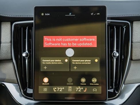 New 2026 Volvo XC90 B6 Plus w/ Protection Package Premier image 22