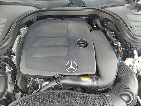 Used 2021 Mercedes-Benz GLC 300 4MATIC Coupe image 26