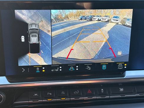 Used 2023 Chevrolet Silverado 1500 High Country w/ LPO, Dark Essentials Package image 20