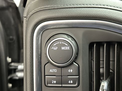 Used 2021 Chevrolet Silverado 1500 LT Trail Boss w/ Convenience Package II image 36