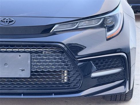 Used 2022 Toyota Corolla SE image 9