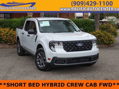 Used 2025 Ford Maverick XLT FWD image 1