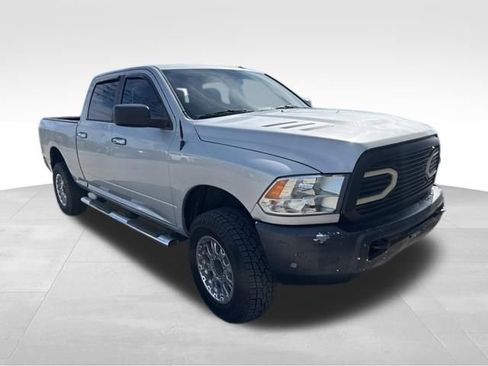 Used 2016 RAM 2500 SLT image 4