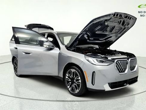 Used 2026 BMW X3 xDrive30i AWD/4WD image 11