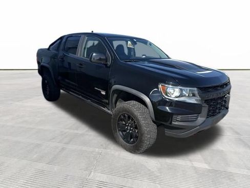 Used 2021 Chevrolet Colorado ZR2 w/ ZR2 Midnight Special Edition AWD/4WD image 2