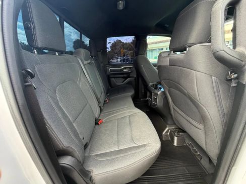 Used 2019 RAM 1500 Big Horn AWD/4WD image 24