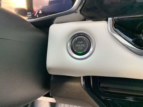 Certified 2024 GMC Canyon AT4X image 16