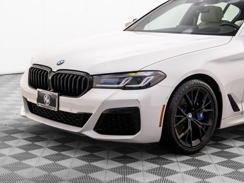 Used 2023 BMW 540i xDrive w/ M Sport Package image 31