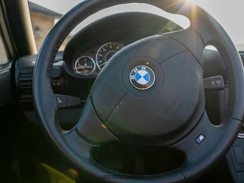 Used 2000 BMW Z3 2.5i image 34
